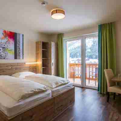 Cooee Alpin Hotel Dachstein Rooms