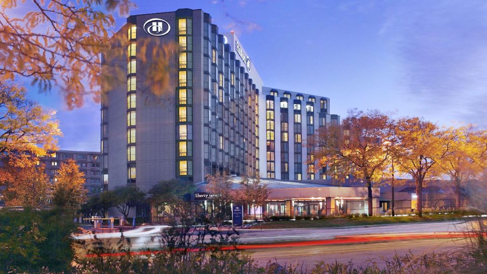 Hilton Rosemont Chicago O'Hare