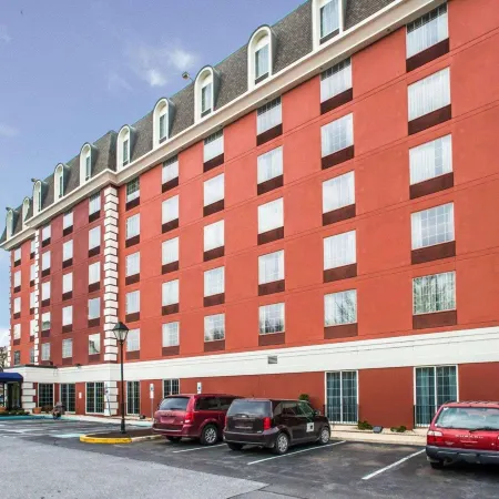 Best Western Chocolate Inn at the Park