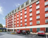 Best Western Chocolate Inn at the Park