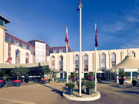 Hôtel Mercure Rouen Centre Champ-De-Mars Hotels in Rouen
