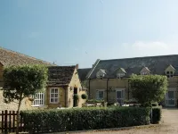 The White Horse Inn Hotels in Deddington