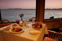 The Inn at the Tides - breakfast