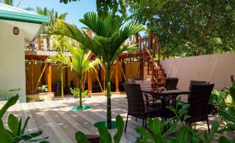 Remora Inn