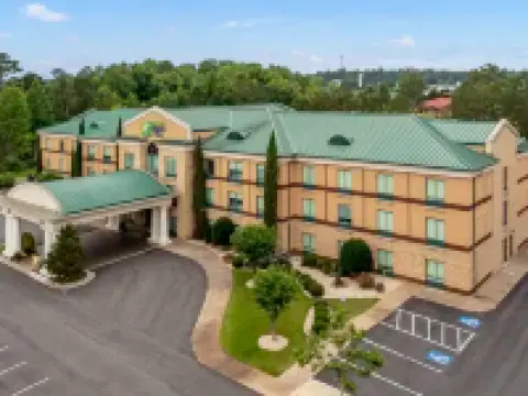 Holiday Inn Express & Suites MACON - I-475 by IHG Hotels in Macon