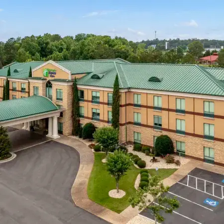 Holiday Inn Express & Suites MACON - I-475 by IHG