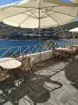 Daskalio Beach Hotel Hôtels à : Lavreotiki