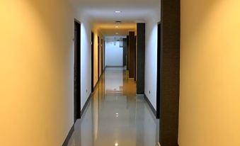 Mel's Inn Manado