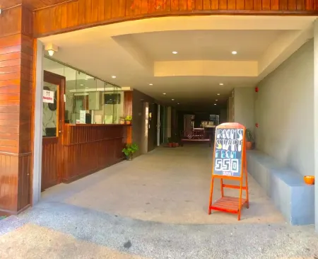 Lenny's Hotels