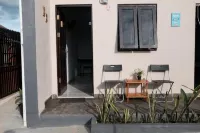 Rumah Marianne Hotel dekat Selecta Toko