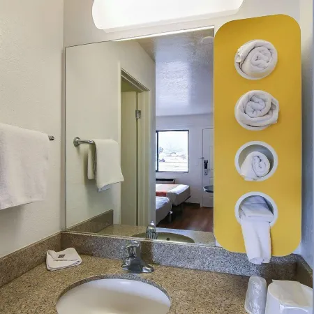 Motel 6 Buellton, CA - Solvang Area