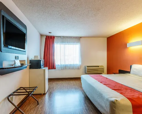 Motel 6 Wisconsin Rapids, WI Hotels in Wood County