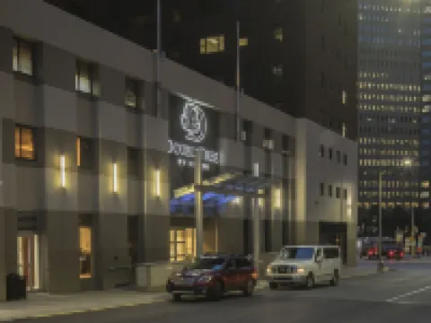 ดับเบิลทรีบายฮิลตัน โฮเทลแอนด์สวีทส์ พิตส์เบิร์ก ดาวน์ทาวน์ โรงแรมในพิตส์เบิร์ก