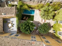 Margaret - Hôtel Chouleur Hotels in Nîmes