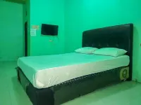 Wisma Benteng Indah Palopo Hotel dekat UD CAKALANG PITU