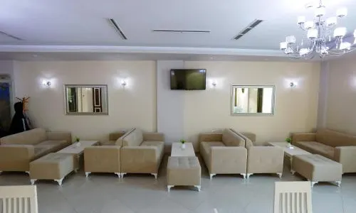 Christi's Hotel Borova