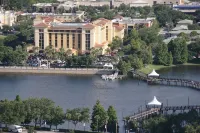 Embassy Suites by Hilton Orlando North Hoteles cerca de Delaney Park