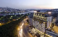 Mövenpick Hotel Istanbul Golden Horn Hotels near TemPoint AVM