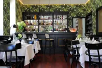 Arbiana Heritage Hotel - bar
