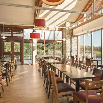 Days Inn by Wyndham Lockerbie Annandale Water