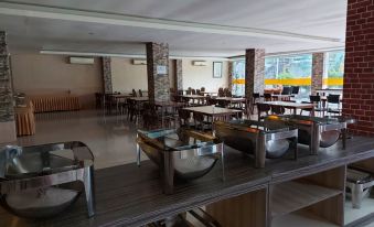 Grand Kubra Hotel