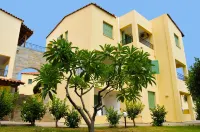 Sylvia Hotel Crete - Homestays