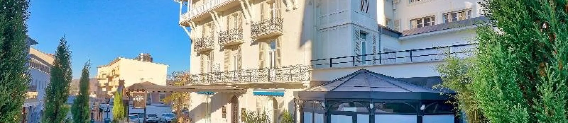 Premium Hotels