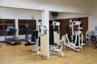 Nexus Resort & Spa Karambunai - gimnasio