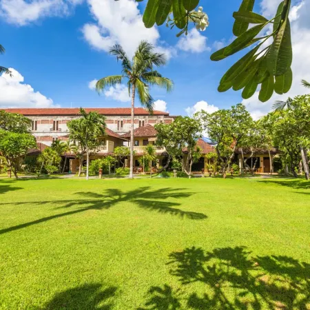 Kuta Puri Bungalows, Villas and Resort