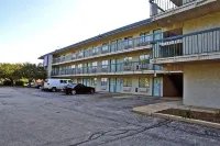 Motel 6 Rolling Meadows, IL - Chicago Northwest