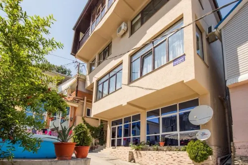 Paradiz Hotel