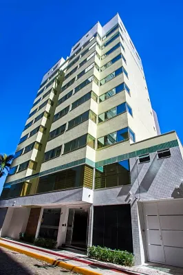 Santa Inn Hotel Hotels near Balneário Camboriú