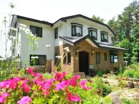Healing Inn White Pension Hotels near Hoshino Resorts Nekoma Mountain South Area