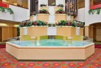Holiday Inn & Suites 斯普林菲爾德 - I - 44 - 浴缸