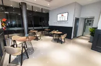 Hotel 99 Sepang KLIA Hotels in Sepang