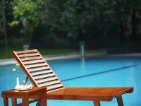 Minshan Hotel - Rooftop Pools