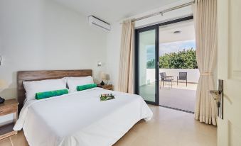 Liberty Drive Apartments and Penthouses - Housity