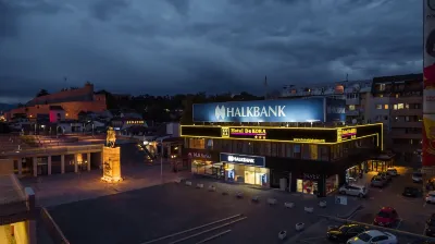 Hotel De KOKA Hotels near Порта „Бит-пазар“