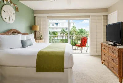 Olde Marco Island Inn and Suites Hotel dekat City of Marco Island Racquet Center