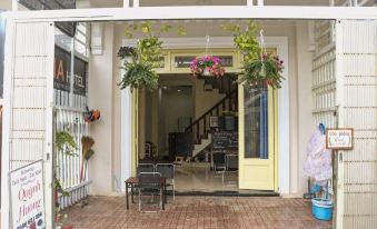 Quynh Huong House