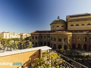 Palermo Blu - Palazzo Massimo