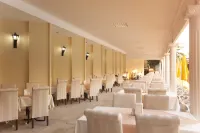 Monte Carlo Hotel Hotels in Oba Mahallesi