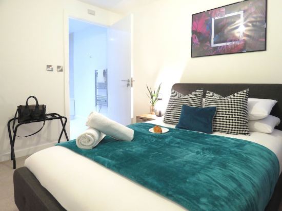 Tudors ESuite Grand Central Aparthotel
