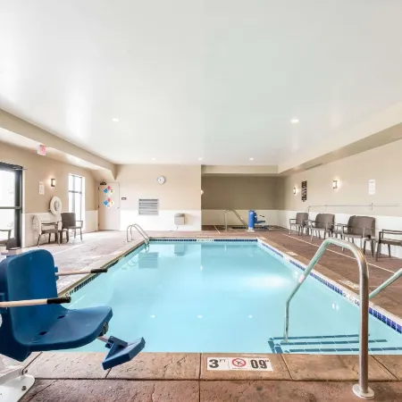 Sleep Inn & Suites West des Moines Near Jordan Creek