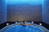 Wyndham Grand Algarve - Hot Tub