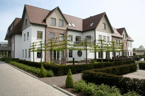 Biznis Hotel Hotels in Dendermonde