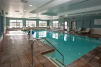 Holiday Inn Express & Suites Hesperia