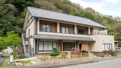 河邊溫泉 御宿 喜作 JR稻原站附近的飯店