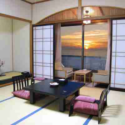 ホテル割烹石丸 Rooms