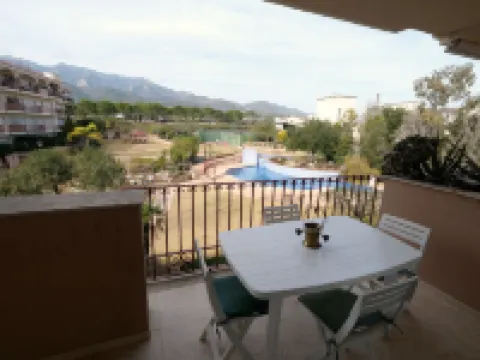 Golden Beach 聖卡洛斯拉臘皮塔酒店